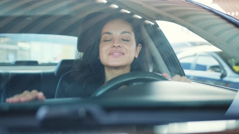 Top 5 Essential Car Accessories for a Comfortable Driving Experience in Malaysia and Singapore